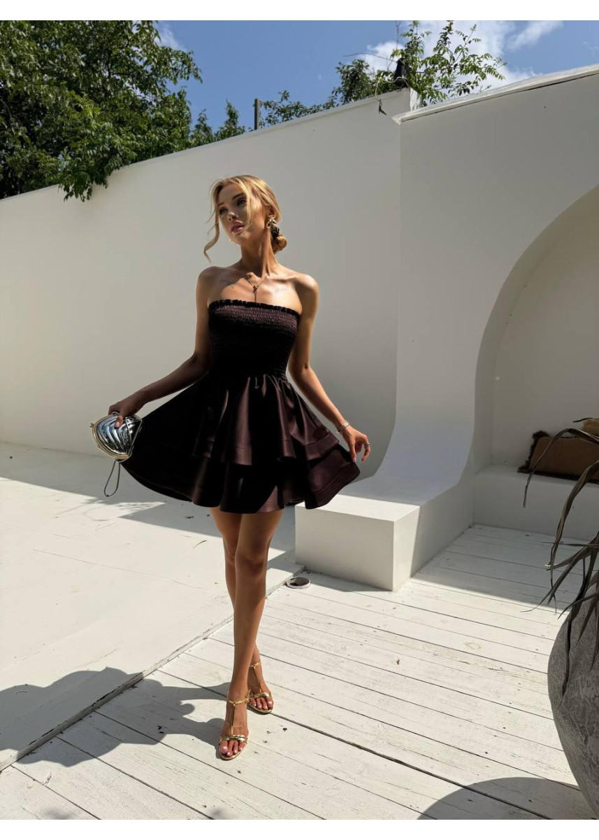 Стильна сукня, яка підкорила Instagram!
